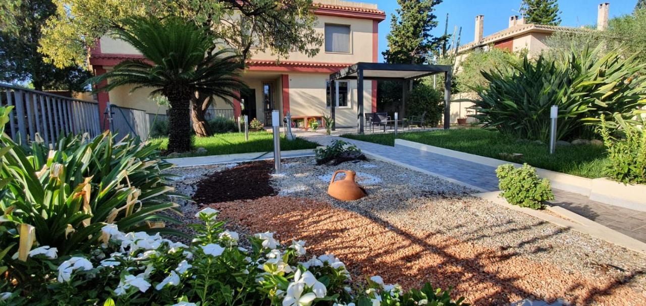 Bed&Breakfast Villa Nora Quartu Sant'Elena Exterior photo