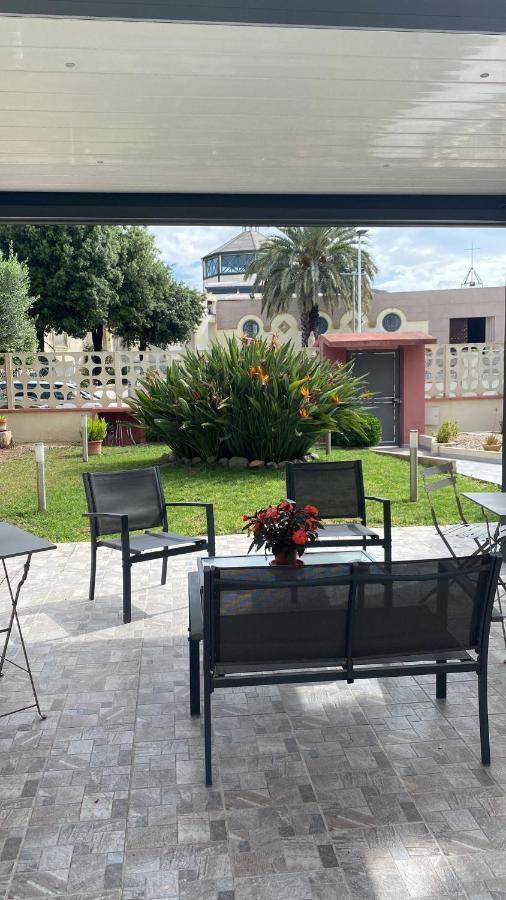 Bed&Breakfast Villa Nora Quartu Sant'Elena Exterior photo