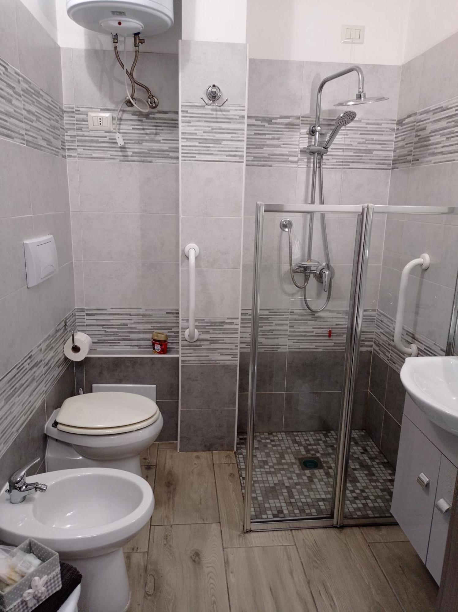 Bed&Breakfast Villa Nora Quartu Sant'Elena Exterior photo